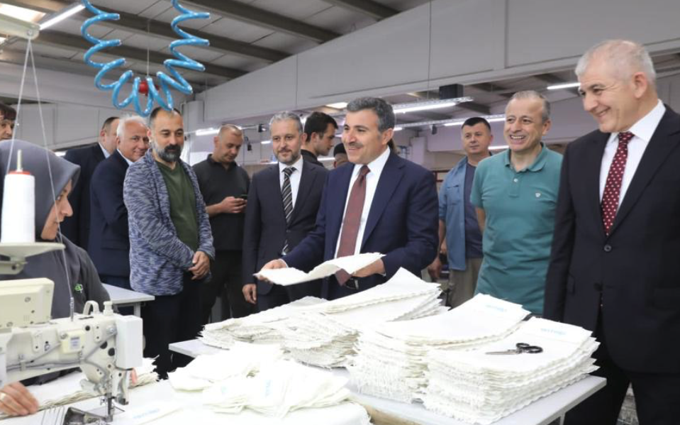 Turkey 's Düzce city Governor Cevdet Atay and the accompanying delegation visited Ermop Factory.